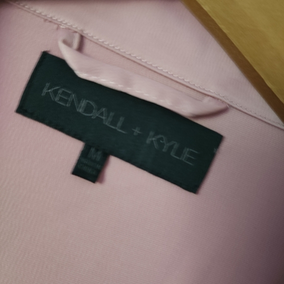 Kendall & Kylie Blush Pink Belted Blazer - Picture 7 of 7